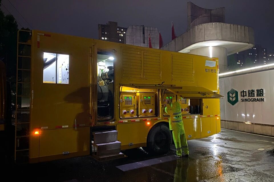 市城建集团全力护航城区汛期安全